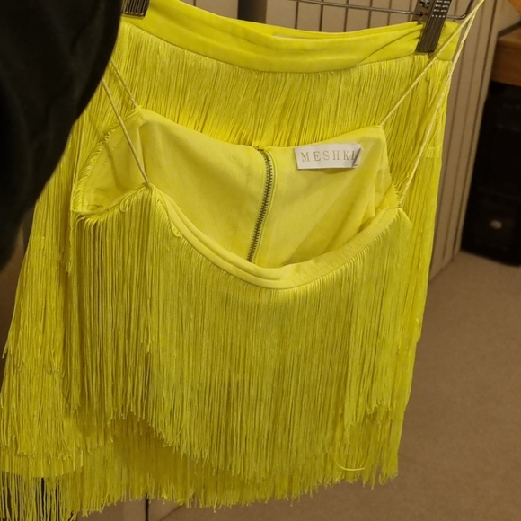 Meshki neon fringe crop and skirt set - Picture 2 of 2